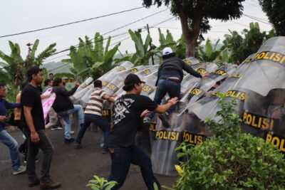 Polres Tanggamus Gelar Simulasi Sispamkota Operasi Mantap Praja Krakatau 2024 di Tiga Lokasi Strategis