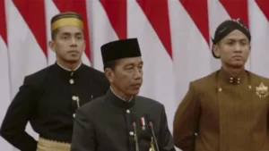 Jokowi Klaim soal Penurunan Angka Pengangguran & Kemiskinan, Cek Faktanya