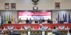 Rapat Paripurna Penyampaian 6 Raperda Usulan Inisiatif DPRD Dihadiri Sekdaprov Fahrizal dan Jajaran Forkopimda