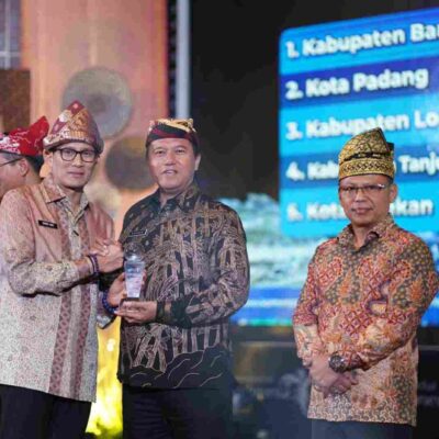 Gencar Promosikan Pariwisata, Pj. Bupati Nukman Terima Penghargaan APPI 2024
