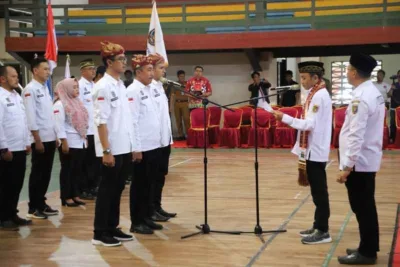 Pj. Bupati Nukman Hadiri Pengukuhan DPC Apdesi Lampung Barat Masa Bakti 2024-2028