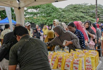 Tekan Laju Inflasi dan Jaga Stabilitas Harga Bahan Pokok, Disperindag Lampung Gelar Pasar Murah Cendrawasih