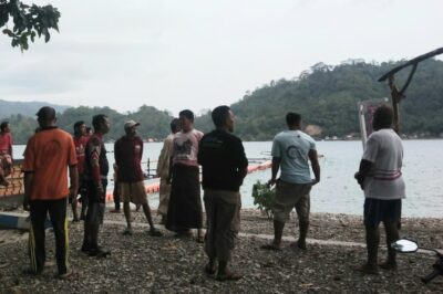 Satpolairud Polres Tanggamus Identifikasi Dua Anak Tenggelam di Pantai Kiluan Kelumbayan