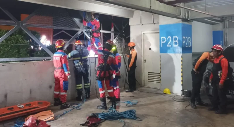 Seorang Pria Tewas usai Loncat dari Lantai 21 Hotel di Surabaya