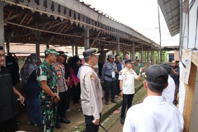 Pilkada Serentak 2024, Kapolres bersama Pamatwil Polda Lampung dan Forkopimda Cek TPS di Way Kanan
