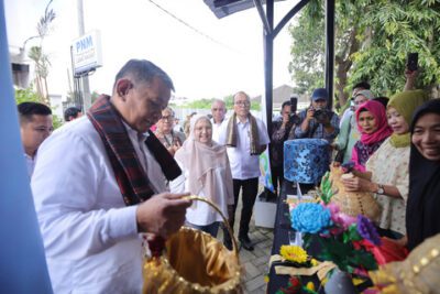 Nasabah PNM Mekaar Ubah Limbah Daur Ulang Menjadi Produk Kreatif