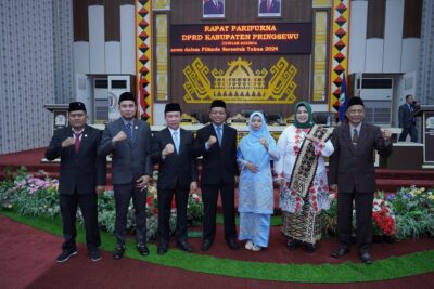 DPRD Pringsewu Gelar Paripurna Penetapan Bupati dan Wakil Terpilih Periode 2025–2030