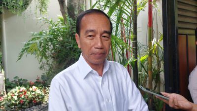 Jokowi Heran Mega Larang Kepala Daerah PDIP Ikut Retreat: Kan Diundang Presiden Prabowo