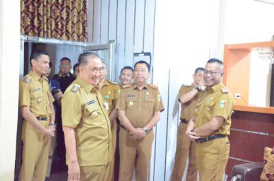 Pastikan Kedisiplinan Pegawai, Bupati dan Wakil Bupati Lakukan Sidak ke Beberapa OPD