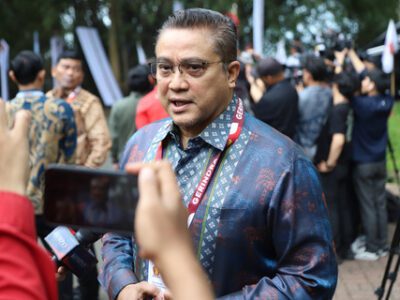 Dede Yusuf soal Polemik Private Jet KPU: Kalau untuk Angkut Orang, Zoom Saja