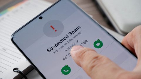 Ilustrasi spam-call. Foto: wisely/Shutterstock