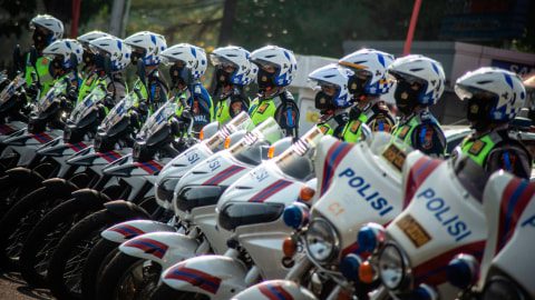 Sejumlah Polisi Lalu Lintas Wanita mengikuti Apel gelar Pasukan Operasi Patuh Jaya Tahun 2020 di Polda Metro Jaya, Jakarta, Kamis (23/7/2020). Foto: ANTARA 