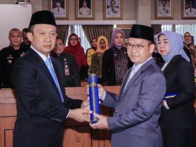 Sekdaprov Lampung Lantik Dua Pejabat Eselon II, Dorong Pembangunan Desa dan Perlindungan Perempuan-Anak