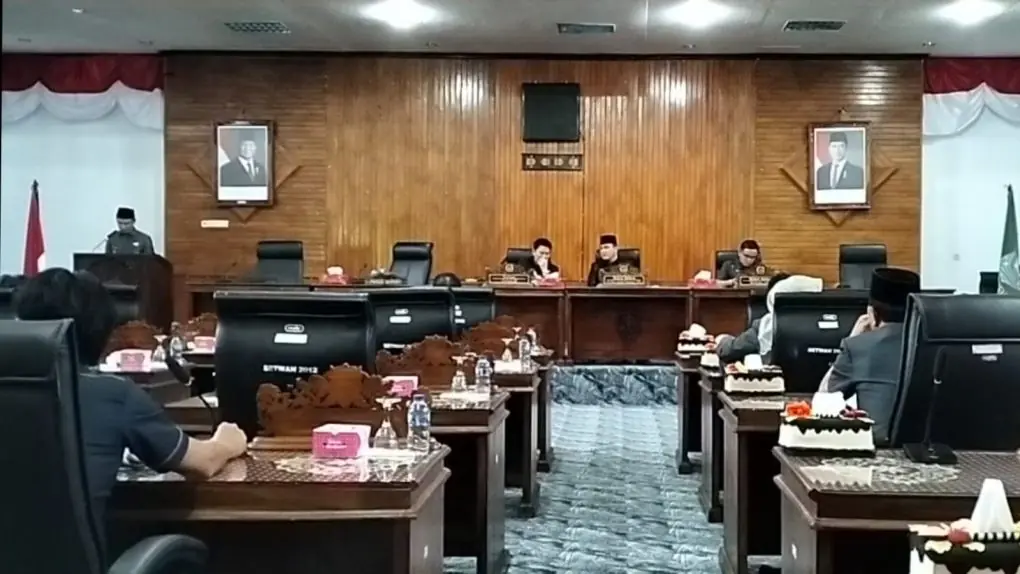 DPRD Kaur Gelar Paripurna, Terima Nota Pengantar Raperda RPJMD 2025–2029