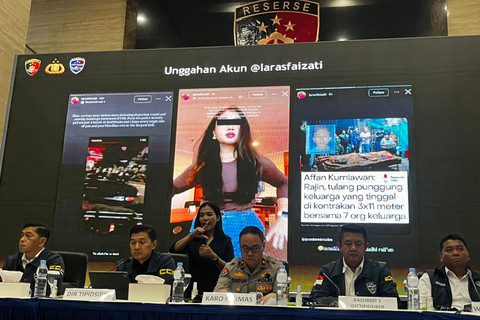 Konten yang diunggah akun Instagram salah satu tersangka provokasi penghasutan saat rangkaian aksi demonstrasi berujung ricuh ditampilkan saat konferensi pers di Mabes Polri, Jakarta, Rabu (3/9/2025). Foto: Istimewa