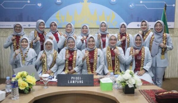PIISEI Lampung Dukung Pembangunan Daerah Lewat Program Sosial dan Literasi Keuangan