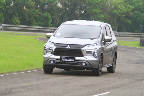 Mobil Buatan Indonesia Kuasai Pasar LMPV Thailand, Xpander Jadi Raja Penjualan!