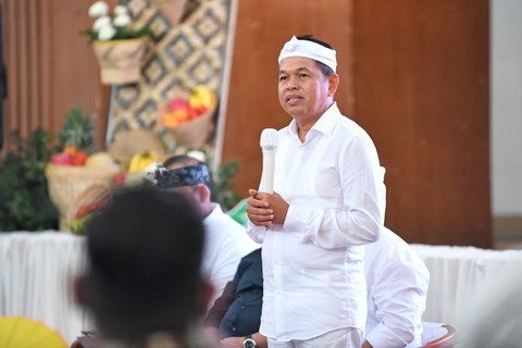 Banjir Rendam Sejumlah Wilayah, Gubernur Jabar KDM Sidak Lokasi Terdampak di Kota Cirebon
