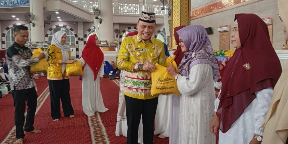 Penutupan Syiar Ramadan 1447 H / 2026 M, Pemkot Metro Bagikan 2.500 Bingkisan