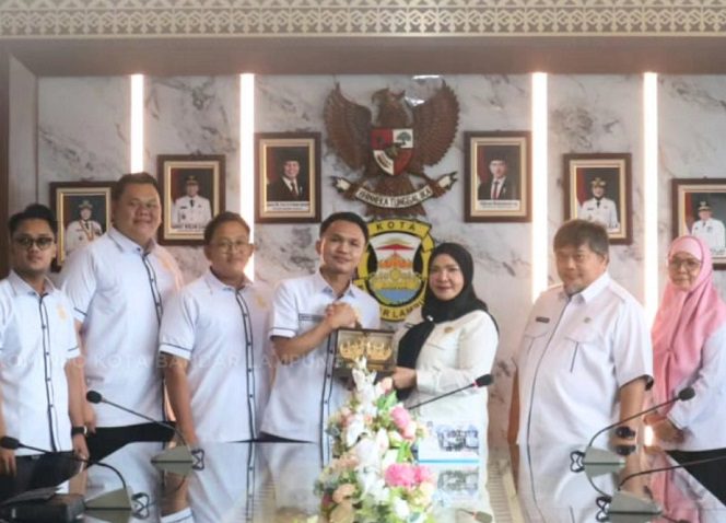 Wali Kota Eva Dwiana Terima Audiensi bersama HIPMI Kota Bandar Lampung