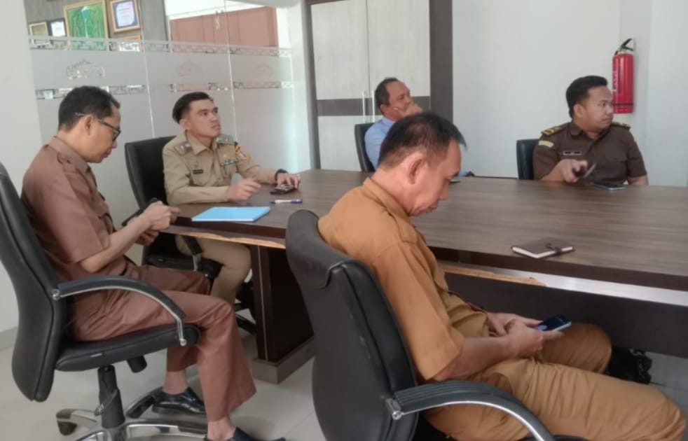 Pemkab Way Kanan Percepat Program Kebun Masyarakat, Tekankan Komitmen Perusahaan Lewat Rakor FPKMS