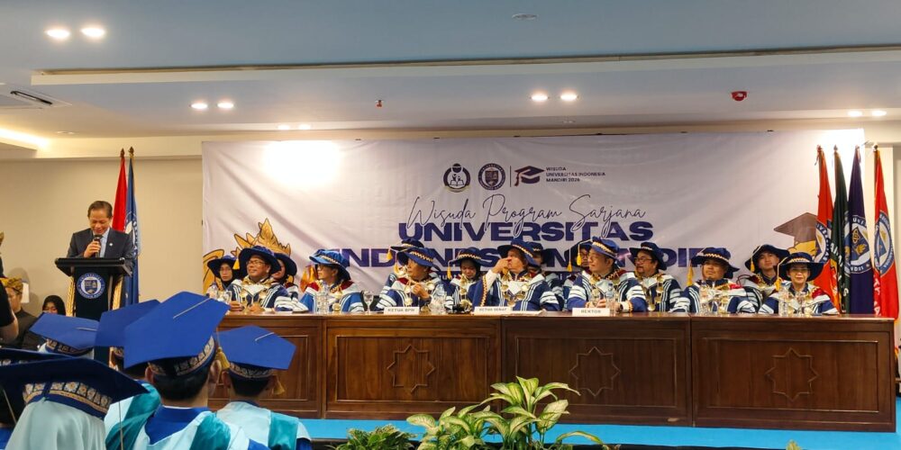 Wisuda Perdana UIMandiri 2026, Cetak Generasi Berintegritas, Inovatif dan Siap Bersaing di Tingkat Global