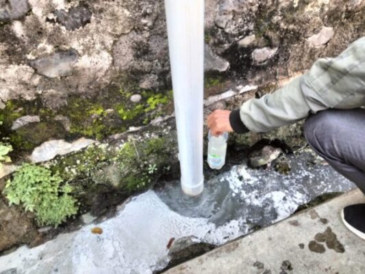 Viral! Warga Wonosobo Keluhkan Limbah SPPG MBG Soponyono, Cairan Berbau Menyengat
