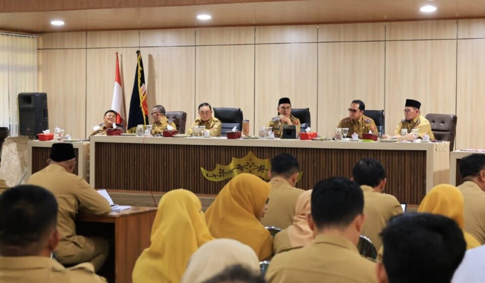 HUT ke-35 Lampung Barat, Bupati Parosil Ajak Warga Banggakan Adat Sai Batin